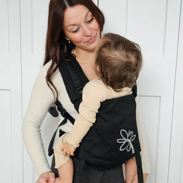 BBLUV - Chimparoo  Pöopngo Baby Carrier - Black
