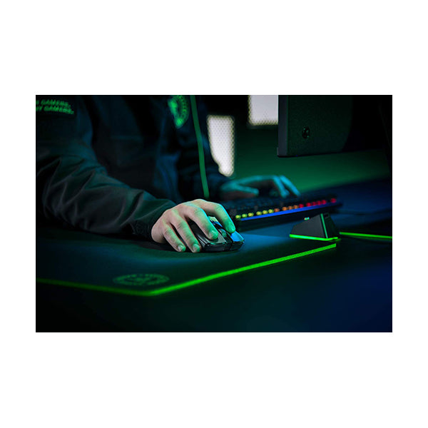 Razer Viper Ultimate mouse Right-hand RF Wireless+USB Type-A Optical 20000 DPI