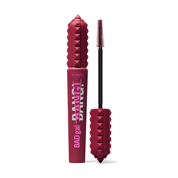 Benefit BADgal BANG!BIGGER, BADDER volumizing mascara
BIGGER, BADDER color Wild Plum