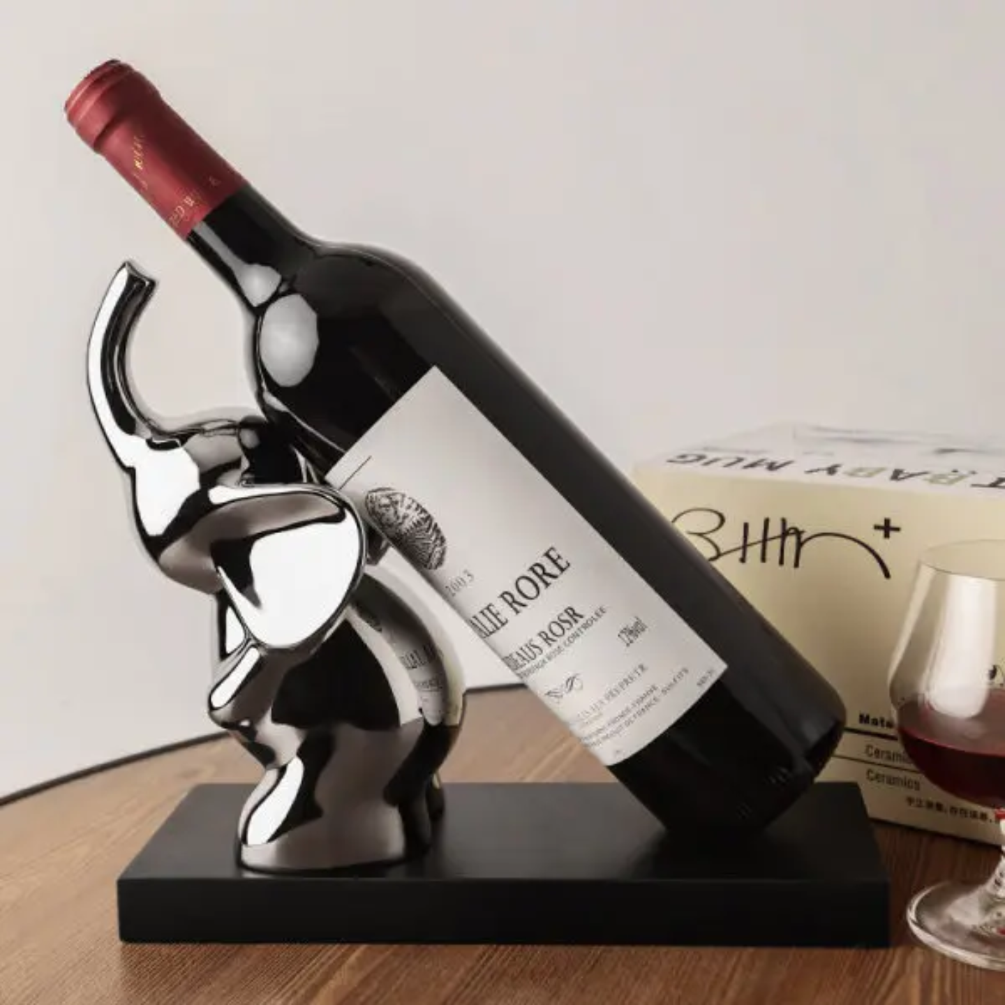ELEPHANT WINE BOTTLE HOLDER
