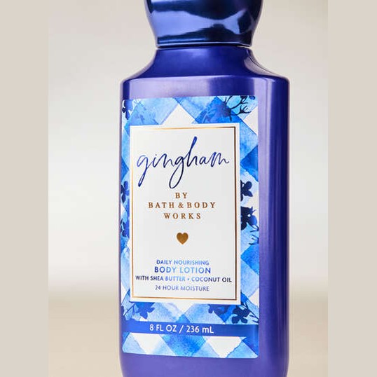 BATH & BODY WORKS Gingham 236Ml
Daily Nourishing Body Lotion