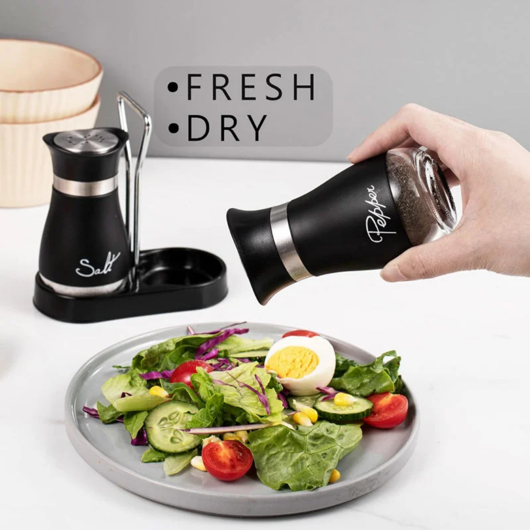 SALT AND PEPPER SHAKER SET