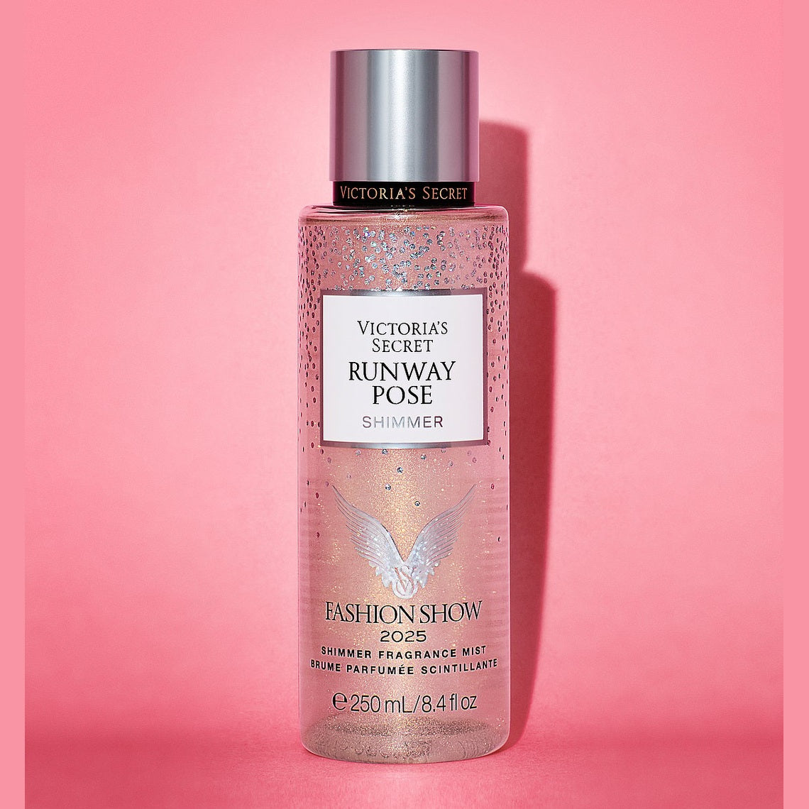 VICTORIA SECRET Body Fragrance
Radiant Wings Shimmer Fragrance Mist - Runway Pose Shimmer-250ml
