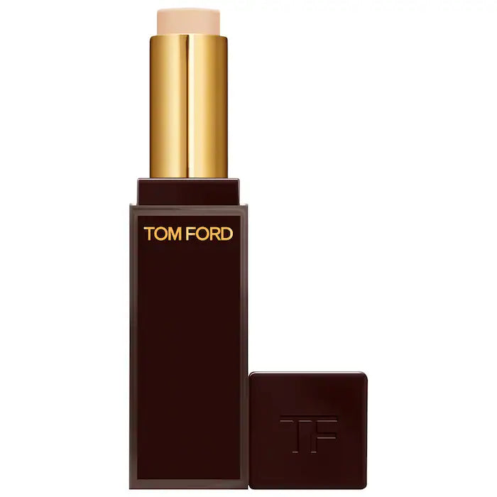 TOM FORD 
Traceless Soft Matte Concealer with Hyaluronic AcidColor: 1C0 Silk - light skin with pink undertones