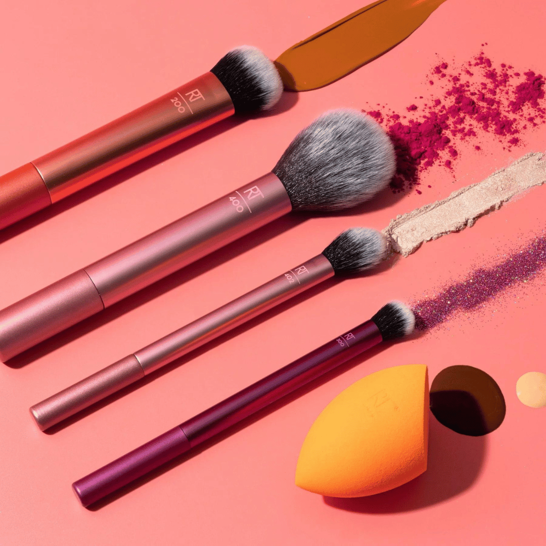 Real Techniques everyday essentials brush kit (x4) + sponge 261836