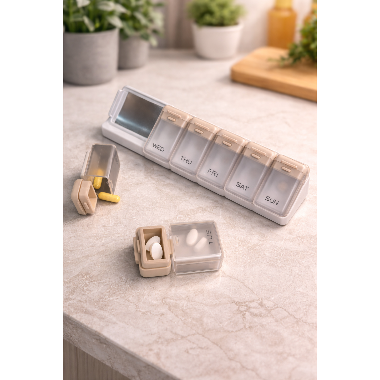 WEEKLY MAGNETIC FRIDGE DRUGS ORGANIZER