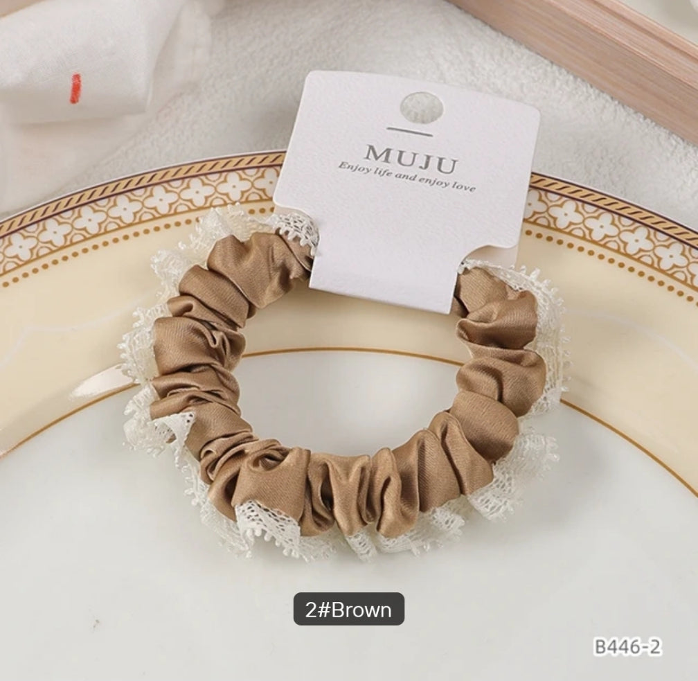 Elegant Wind Lace Hair Tie High-grade Card Fitting Sweet Fold Small Intestine Hair Band for High Ponytail or Hair Rope