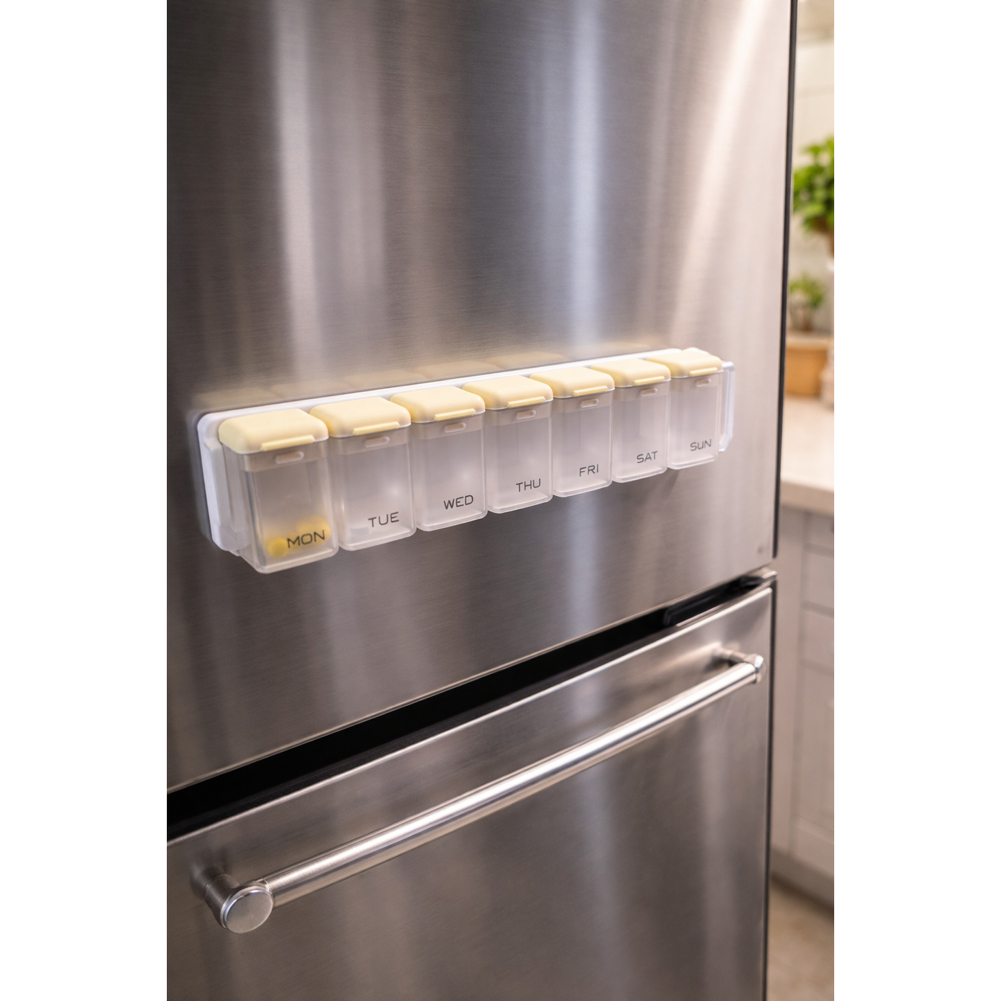 WEEKLY MAGNETIC FRIDGE DRUGS ORGANIZER