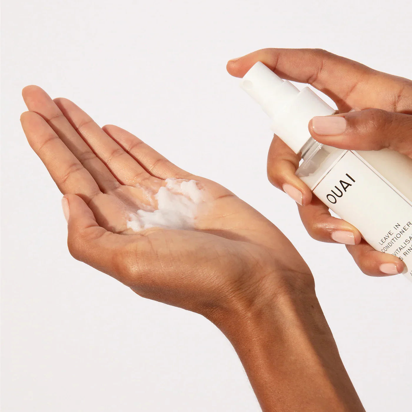ouai-detangling-and-frizz-fighting-leave-in-conditioner-140-ml - Medaid International