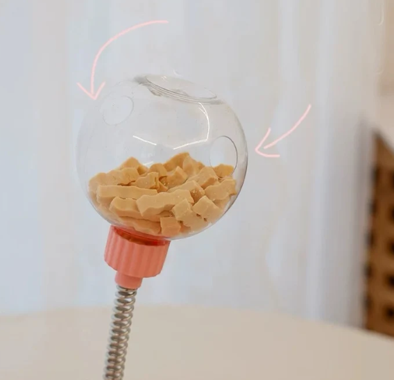 Snack chaser Toy