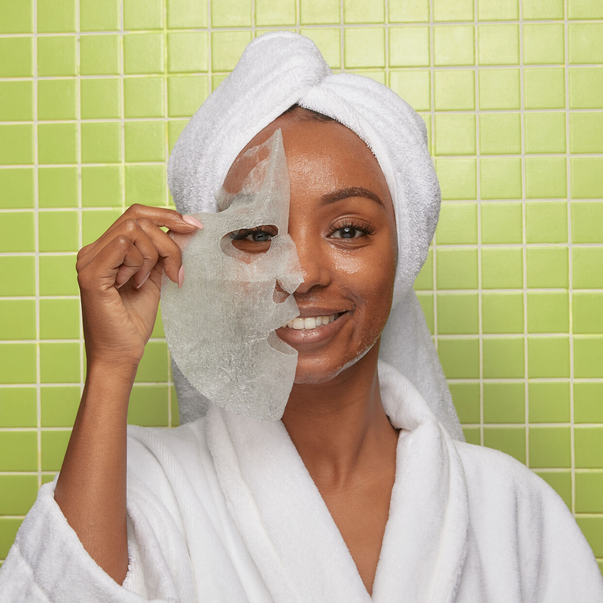 wishful-thirst-trap-rose-aloe-vera-soothing-sheet-mask-1-mask - Medaid International