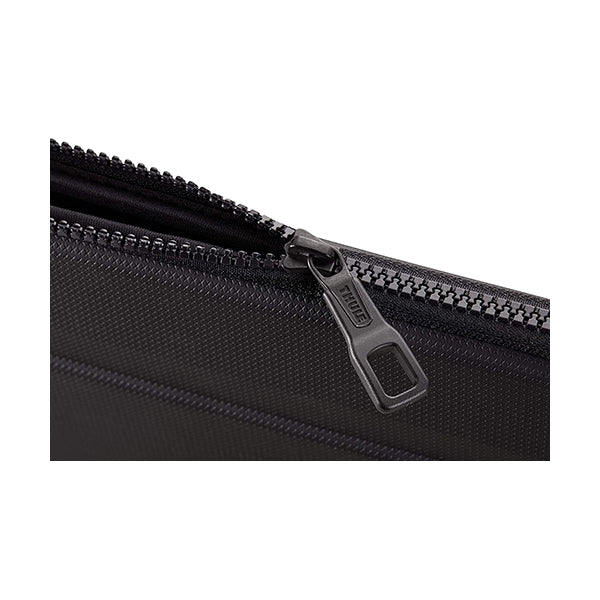 Thule Gauntlet Sleeve MacBook® Pro 16", TGSE-2357