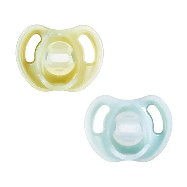 Tommee Tippee Ultra Light Super Soft Silicone Soother 6 To 18M