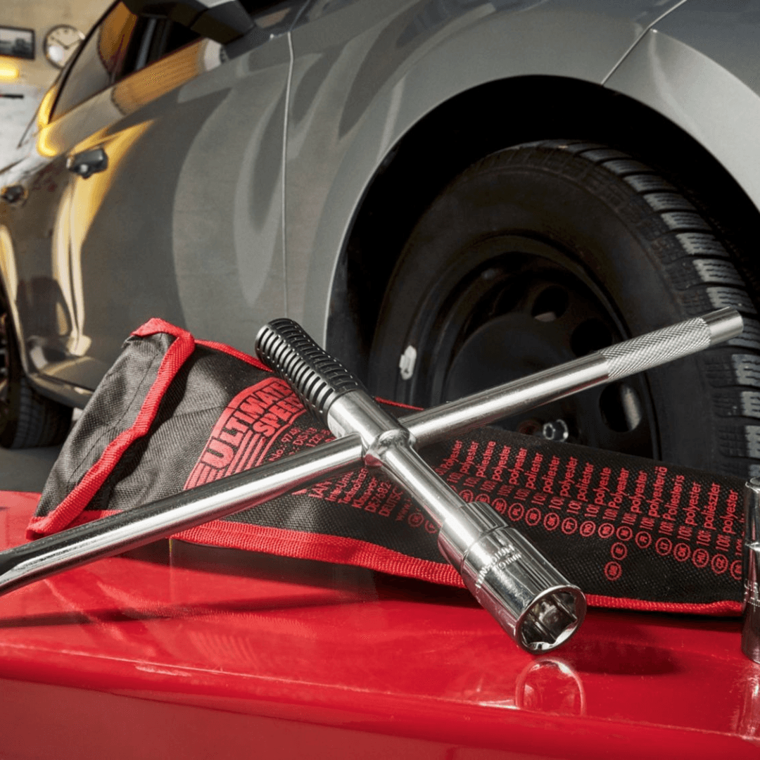 ULTIMATE SPEED® WHEELBRACE, ADJUSTABLE HANDLE BAR, INCL. 2 SOCKET WRENCHES
